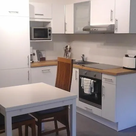 Ferienwohnung Im Weihergrund 아파트 *